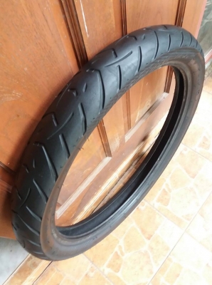 ยางเมทเซลเลอ่ร์ ขอบ 21