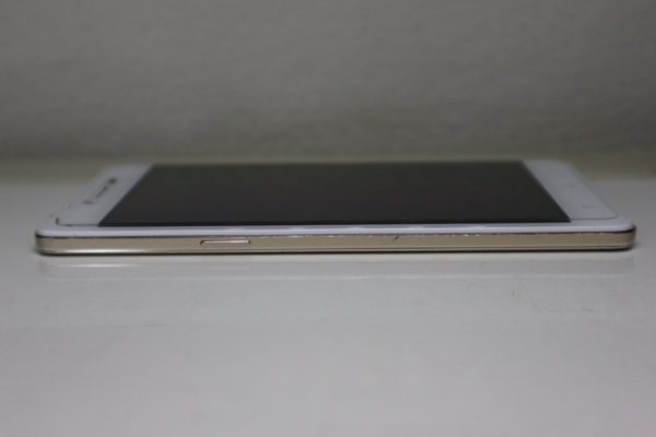 OPPO R7 Lite (R7kf) สีทอง สภาพดี มีที่ชาร์ท ส่งฟรี