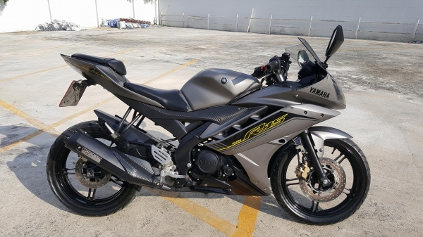 R15 ปี 2017 เอกสารครบเจ้าของขายเอง รถใช้งานได้ปรกติ