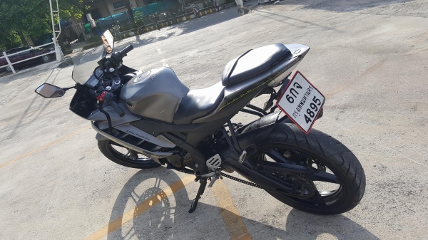 R15 ปี 2017 เอกสารครบเจ้าของขายเอง รถใช้งานได้ปรกติ