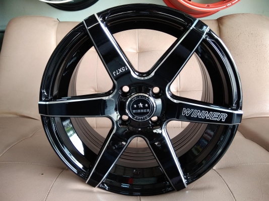 แม็กใหม่ลายสวยงาม ขอบ 15 ราคา 8500 บาท พร้อมติดตั้ง