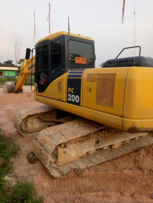 ขายด่วน!! Komatsu PC200-7 สภาพสวยค่ะ
