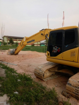 ขายด่วน!! Komatsu PC200-7 สภาพสวยค่ะ