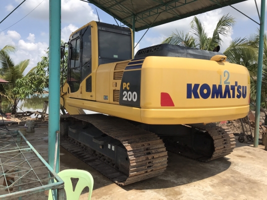 ขายด่วน!! Komatsu PC200-7 สภาพสวยค่ะ