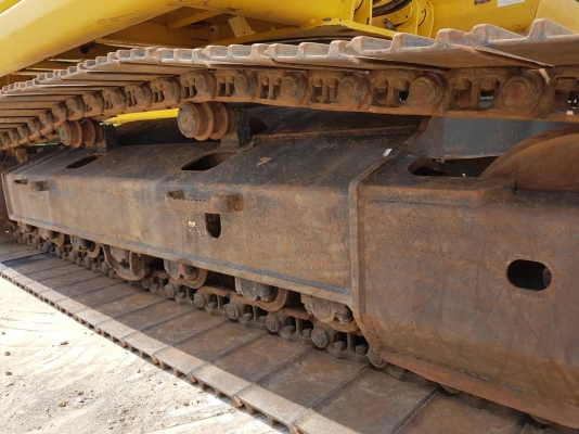 ขายด่วน!! Komatsu PC200-7 สภาพสวยค่ะ