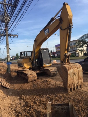 CAT320V-2 ไฟฟ้าครบ แอเยน โช่เตม เครื่องแน่น ปั้มดี พร้อมใช้งาน