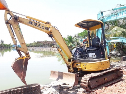 มาใหม่จ้า...KOMATSU PC30MR-2  เก่านอกแท้  สภาพสวย  เดิมๆๆ  เครื่องปั๊มดี  1,XXX  ชั่วโมง...พร้อมใช้  โทร  089-3818694  จ๊อย.