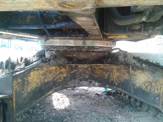 ขาย รถแบคโฮ โคมัตซุ PC 200 รุ่น 5 + รถเทเลอร์ 10 ล้อ เครื่อง ติด ทั้ง2 คันคับ