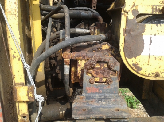 ขาย รถแบคโฮ โคมัตซุ PC 200 รุ่น 5 + รถเทเลอร์ 10 ล้อ เครื่อง ติด ทั้ง2 คันคับ