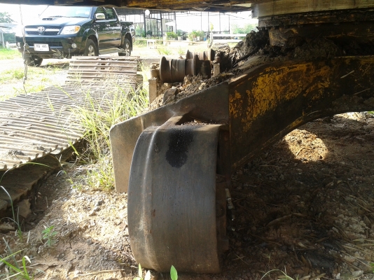 ขาย รถแบคโฮ โคมัตซุ PC 200 รุ่น 5 + รถเทเลอร์ 10 ล้อ เครื่อง ติด ทั้ง2 คันคับ