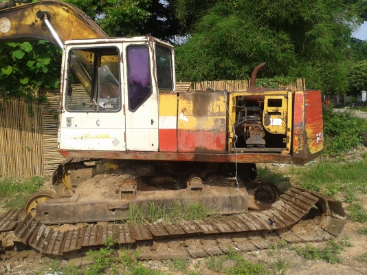 ขาย รถแบคโฮ โคมัตซุ PC 200 รุ่น 5 + รถเทเลอร์ 10 ล้อ เครื่อง ติด ทั้ง2 คันคับ