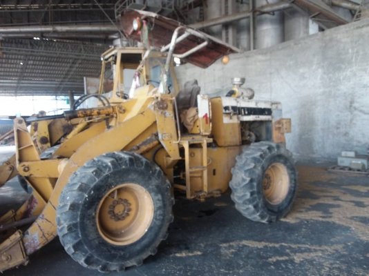 ขายรถตักจำนวน 2 คัน ขายรถตักจำนวน 2 คัน