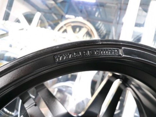 แม็กซ์ใหม่ Inforgred 5ก้านคู่ ขอบ17 กว้าง7.5 ออฟ40 ขนาด4รู100 แม็กซ์ใหม่ Inforgred 5ก้านคู่ ขอบ17 กว้าง7.5 ออฟ40 ขนาด4รู100