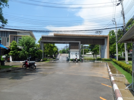 ขายบ้านหัวมุม เฉลิมพระเกียรติ ร.9 ซ.67 38 ตรว