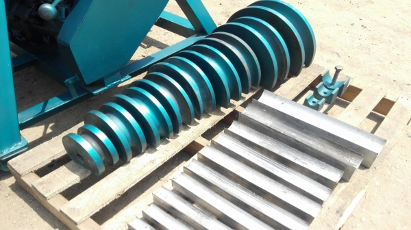 ดัดแป๊ปท่อไอเสียของใหม่ 100\% ขนาด 3” ลูกโมลดัด 10 ชุดครบเบอร์ พร้อมอุปกรณ์ ดัดแป๊ปท่อไอเสียของใหม่ 100\% ขนาด 3” ลูกโมลดัด 10 ชุดครบเบอร์ พร้อมอุปกรณ์