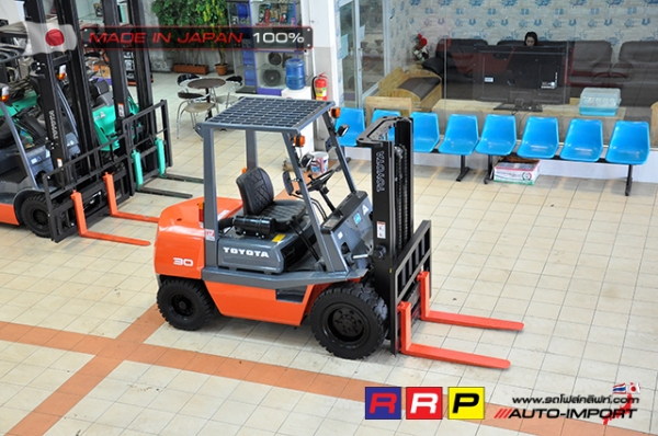 ขายรถโฟล์คลิฟท์มือสอง TOYOTA รุ่น 3FD30-30083 นำเข้าจากประเทศญี่ปุ่น 100\% ไม่เคยใช้งานในไทย ขายรถโฟล์คลิฟท์มือสอง TOYOTA รุ่น 3FD30-30083 นำเข้าจากประเทศญี่ปุ่น 100\% ไม่เคยใช้งานในไทย