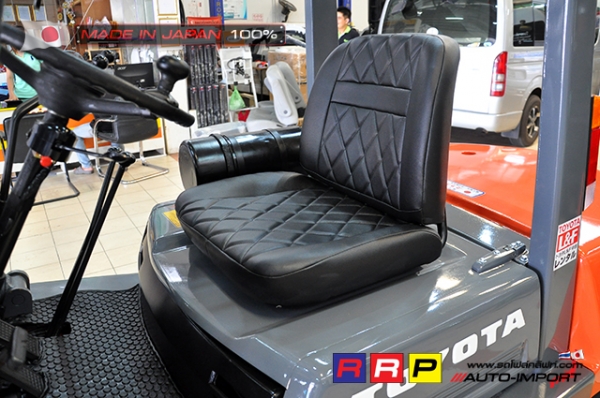 ขายรถโฟล์คลิฟท์มือสอง TOYOTA รุ่น 3FD30-30083 นำเข้าจากประเทศญี่ปุ่น 100\% ไม่เคยใช้งานในไทย ขายรถโฟล์คลิฟท์มือสอง TOYOTA รุ่น 3FD30-30083 นำเข้าจากประเทศญี่ปุ่น 100\% ไม่เคยใช้งานในไทย