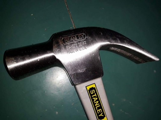 ขายค้อนSTANLEY 16 OZ. MADE IN USA. ด้ามFIBER ใหม่เก่าเก็บ ขายค้อนSTANLEY 16 OZ. MADE IN USA. ด้ามFIBER ใหม่เก่าเก็บ