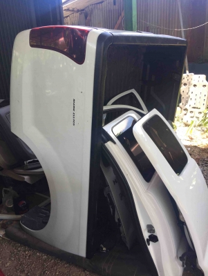 กะบะ ดีแม้กออนิว 4 ประตุ ตัวเตี้ย