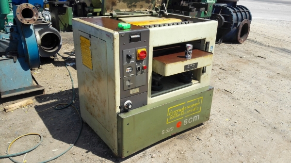 เครื่องรีดไม้อิตาลี่ SCM Model S520 Made in ITALY 380V ใบมีด 20” การทำงานด้วยระบบไฟฟ้าสภาพสวยพร้อมใช้ เครื่องรีดไม้อิตาลี่ SCM Model S520 Made in ITALY 380V ใบมีด 20” การทำงานด้วยระบบไฟฟ้าสภาพสวยพร้อมใช้