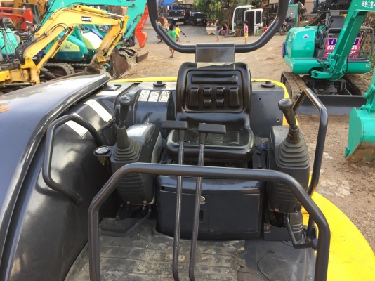 ขายรถขุด KOMATSU PC40MR (หัวกระแทก,บุ้งกี๊) พร้อมใช้งาน รถเก่านอก