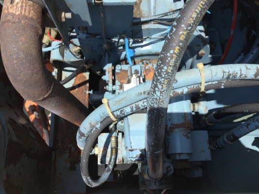 ขายรถบด4ตันหน้าเหล็กหลังยางHITACHIรุ่นRC40นำเข้าญี่ปุ่นเอวอ่อนขับ2เพลาเครื่องคูโบต้า4สูบสภาพดีพร้อมใช้งาน ID LINE:Jiraroj2909