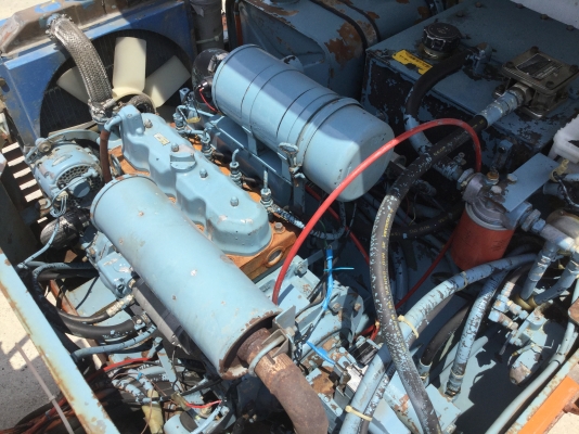 ขายรถบด4ตันหน้าเหล็กหลังยางHITACHIรุ่นRC40นำเข้าญี่ปุ่นเอวอ่อนขับ2เพลาเครื่องคูโบต้า4สูบสภาพดีพร้อมใช้งาน ID LINE:Jiraroj2909