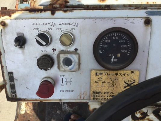 ขายรถบด4ตันหน้าเหล็กหลังยางHITACHIรุ่นRC40นำเข้าญี่ปุ่นเอวอ่อนขับ2เพลาเครื่องคูโบต้า4สูบสภาพดีพร้อมใช้งาน ID LINE:Jiraroj2909