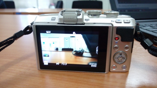 OLYMPUS PEN Lite E-PL7