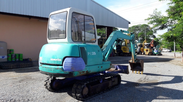 รถขุดโคมัตสุ コマツ Komatsu PC25-1 เก่าญี่ปุ่น รถขุดโคมัตสุ コマツ Komatsu PC25-1 เก่าญี่ปุ่น