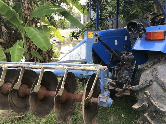 รถไถ NEWHOLLAND 2เพลา เครื่อง3สูบ 47แรงม้า