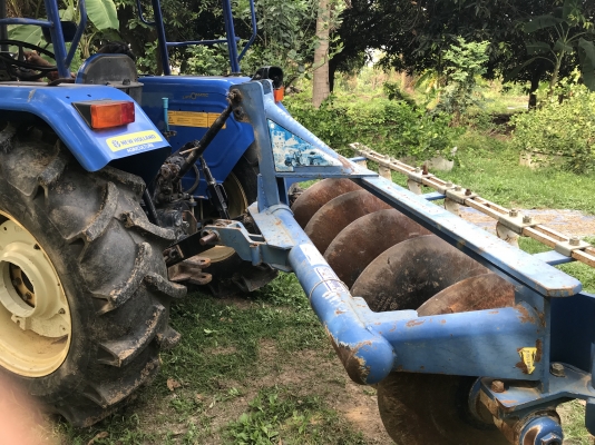 รถไถ NEWHOLLAND 2เพลา เครื่อง3สูบ 47แรงม้า