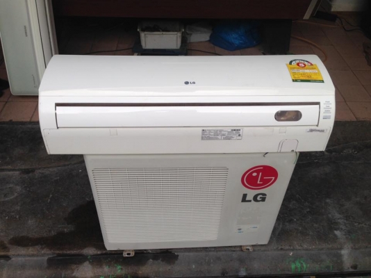 **** ขายแอร์ LG 12500 BTU สภาพสวย ****