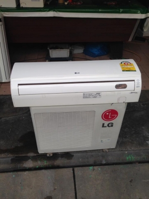 **** ขายแอร์ LG 12500 BTU สภาพสวย ****
