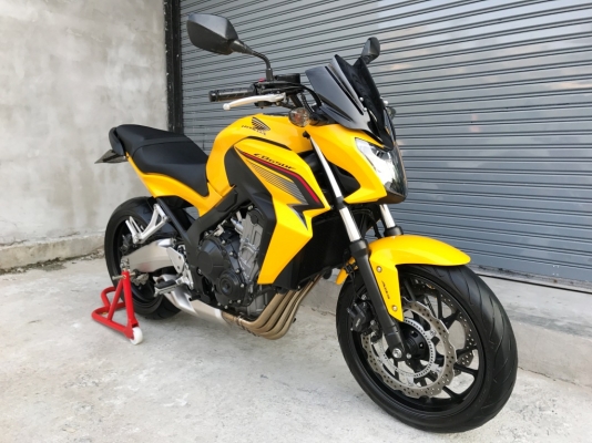 (( ฟรีดาวน์ )) ขาย CB650f ปี2015 สีเหลือง สภาพนางฟ้าเลย ราคา210000บาท (( ฟรีดาวน์ )) ขาย CB650f ปี2015 สีเหลือง สภาพนางฟ้าเลย ราคา210000บาท