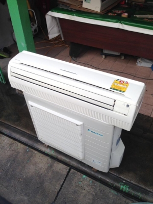 **** ขายแอร์ DAIKIN 18000 BTU สภาพสวย **** **** ขายแอร์ DAIKIN 18000 BTU สภาพสวย ****