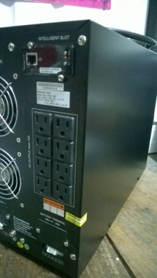 SYNDOME HE-3000S (3KVA/2.4KW) SYNDOME HE-3000S (3KVA/2.4KW)