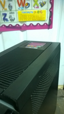 SYNDOME HE-3000S (3KVA/2.4KW) SYNDOME HE-3000S (3KVA/2.4KW)