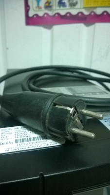 SYNDOME HE-3000S (3KVA/2.4KW) SYNDOME HE-3000S (3KVA/2.4KW)