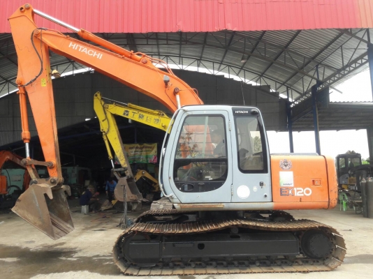 ขายจ้า. HITACHI EX120-5  เก่านอกแท้  สภาพสวยมากๆๆ  ปลายยาวพิเศษ  แทรคใหญ่  70  ใช้มา 6,XXX  ชั่วโมง  สภาพสวย พร้อมใช้  โทร089-3818694  จ๊อย..