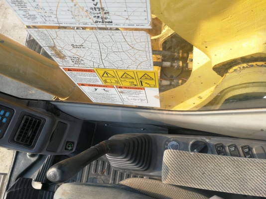 ขายแบคโฮ PC200-7 รถสภาพพร้อมทำงานค่ะ ขายแบคโฮ PC200-7 รถสภาพพร้อมทำงานค่ะ