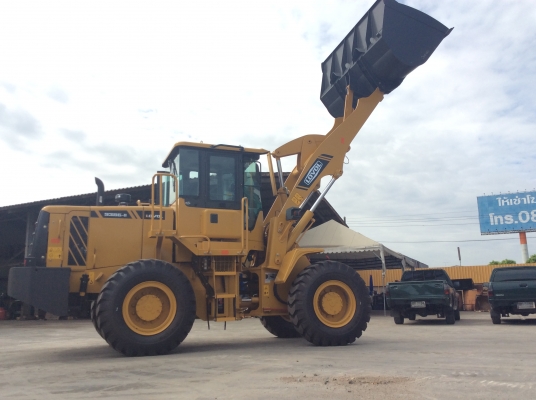 พิเศษ!!รถตักล้อยางยี่ห้อ LOVOL รุ่น FL936F-II เหมาะสำหรับของเกษตรโดยกำลังที่เหมาะสม