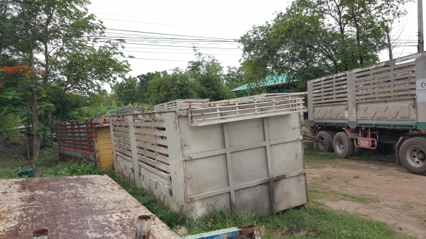 ขายครับ...ลูกพ่วงสามเพลาแท้ ปี57 ยาว 6.80 ไม่ดั้ม