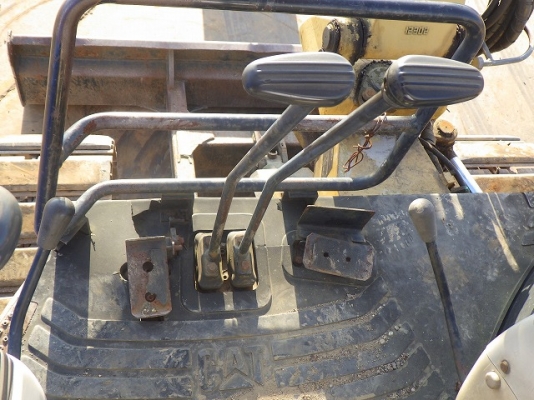 ถึงไทยแล้ว CAT 304CR ปี 2002 นำเข้าจากญี่ปุ่น รถสวยครับ ถึงไทยแล้ว CAT 304CR ปี 2002 นำเข้าจากญี่ปุ่น รถสวยครับ