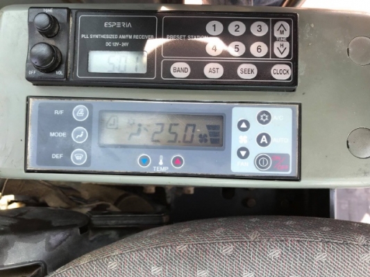 ขายรถขุด KOBELCO SK135SR YY01 รถนอกนำเข้าเองจากญี่ปุ่น สภาพสวยพร้อมใช้