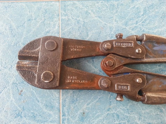 กรรไกรตัดเหล็ก Record made in England ขนาด 36 นิ้ว มือสอง