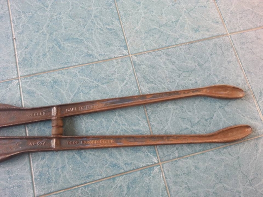 กรรไกรตัดเหล็ก Record made in England ขนาด 36 นิ้ว มือสอง