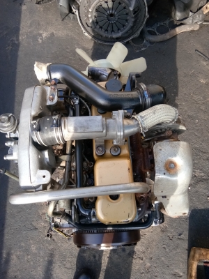 เครื่องยนต์ อิซุสุ ดราก้อน 4JA1 เทอร์โบ เครื่องสวยๆไม่มีไอ