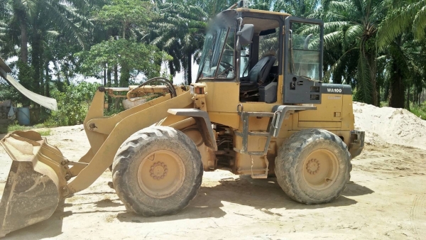 รถตัก KOMATSU WA 100 - 3. สนใจติดต่อ 081 - 6079515