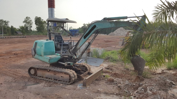 ขาย แบคโฮ KOMATSU PC25-1 เครื่องดี ปั้มดี ช่วงล่าง 70\% เอกสารใบซื้อขาย ขาย แบคโฮ KOMATSU PC25-1 เครื่องดี ปั้มดี ช่วงล่าง 70\% เอกสารใบซื้อขาย